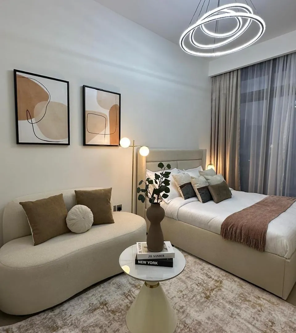 Luxury Studio Near Burj Khalifa contacts